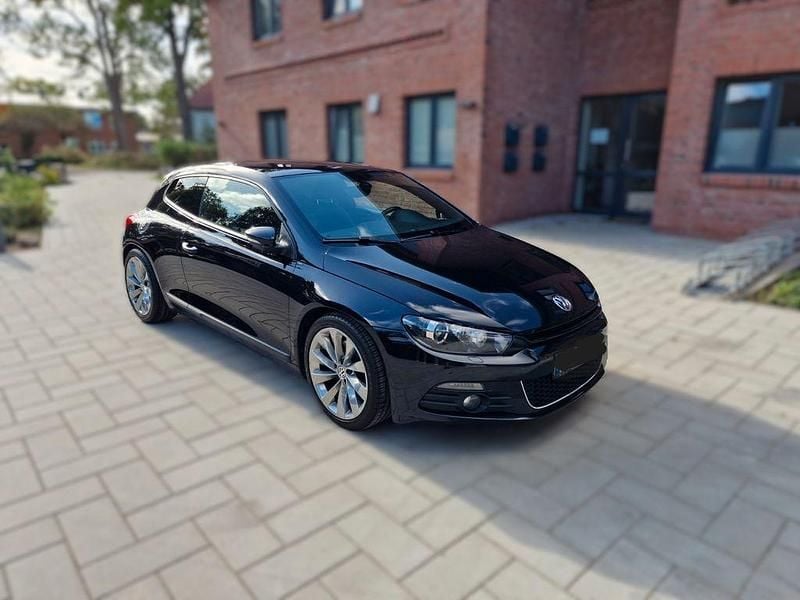 Schwarz Gebraucht 2011 VW Scirocco Coupé | 9.900 € (Fairer Preis) - Bild 1/4