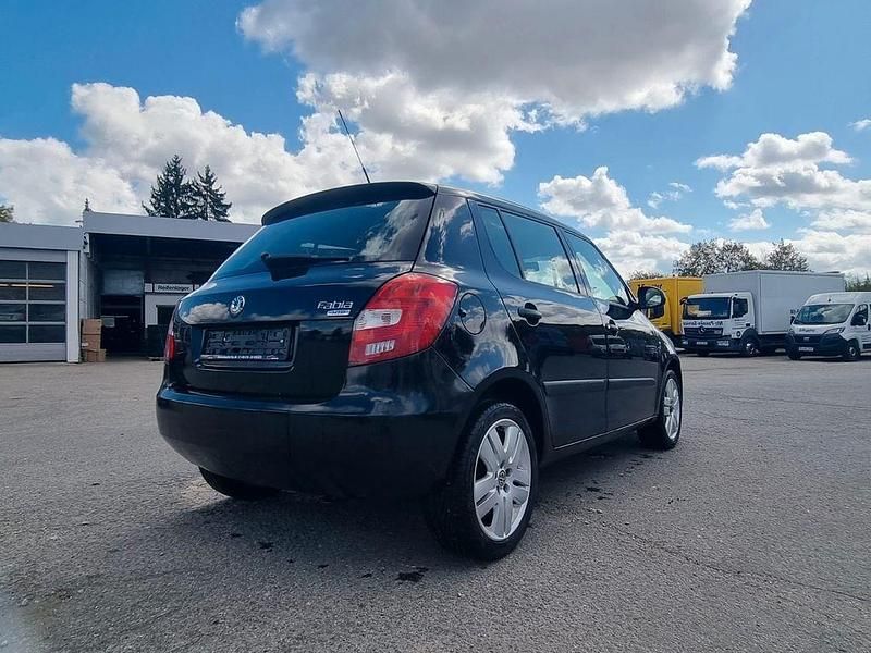 Gebraucht Skoda Fabia Classic 60 PS (44 kW) 2010 Schwarz Limousine
