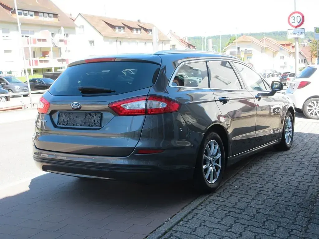 Gebraucht Ford Mondeo Business Edition 160 PS (117 kW) 2018 Grau Limousine