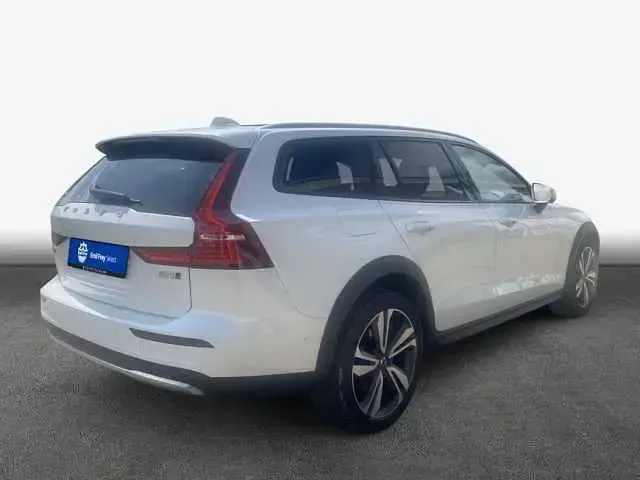 Gebraucht Volvo V60 CC 184 PS (135 kW) 2024 Kombi