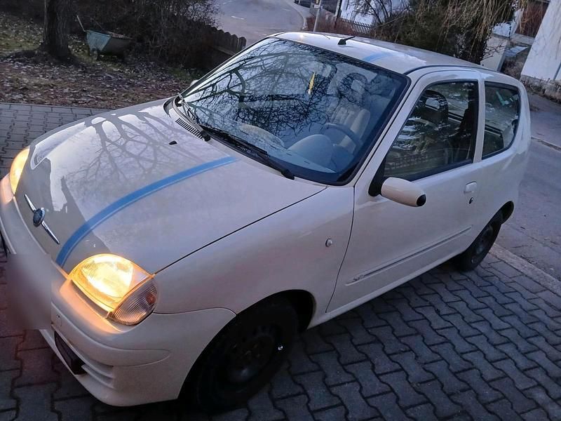 Gebraucht Fiat 600 54 PS (39 kW) 2007 Kleinwagen