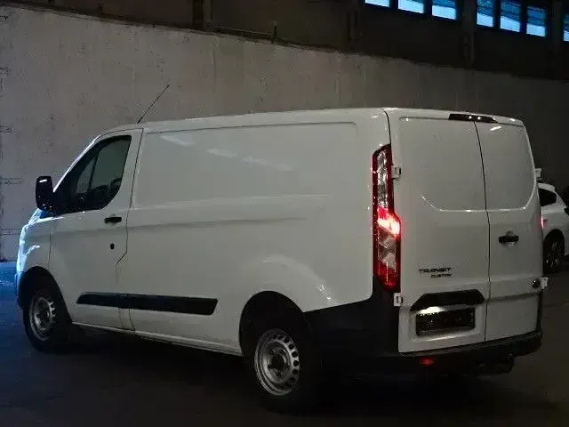 Gebraucht Ford Transit Custom 104 PS (76 kW) 2017 Weiss Van