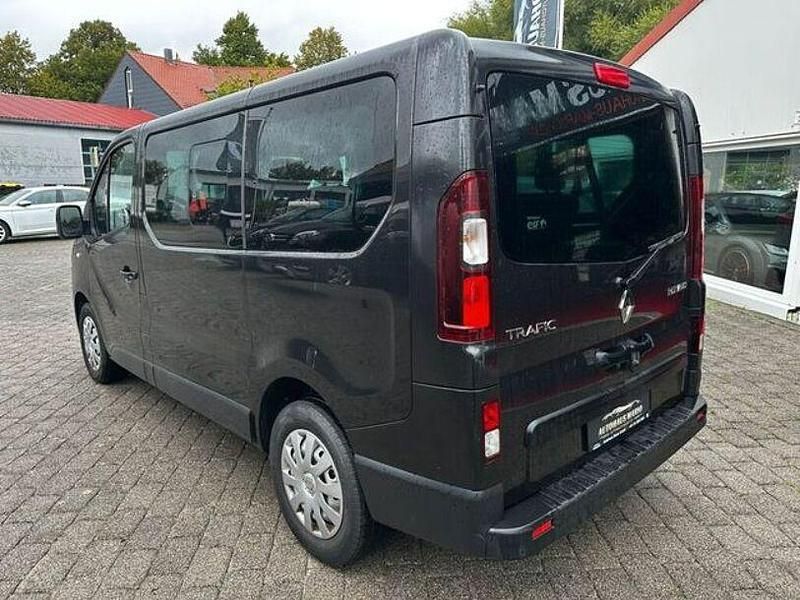 Gebraucht Renault Trafic Life 146 PS (107 kW) 2019 Andere Van / Kleinbus