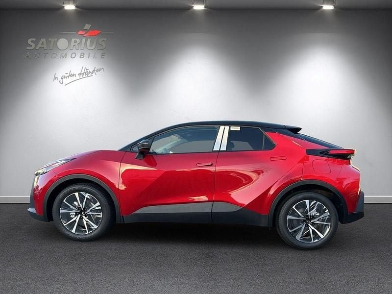 Neu Toyota C-HR 140 PS (102 kW) 2025 Rot SUV
