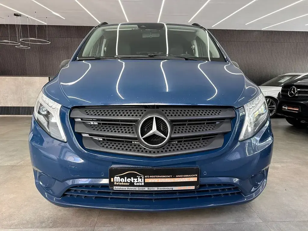 Gebraucht Mercedes Vito 136 PS (100 kW) 2018 Blau Van
