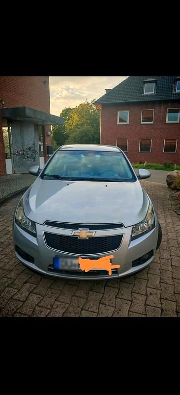 Gebraucht Chevrolet Cruze 113 PS (83 kW) 2009 Grau Limousine