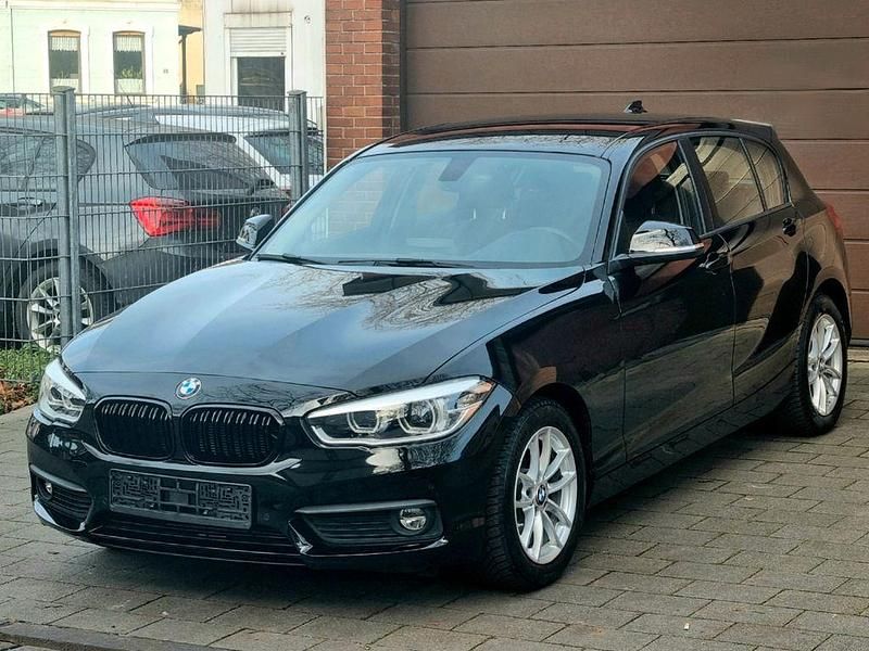 Gebraucht BMW 118 Advantage 136 PS (100 kW) 2019 Schwarz Kleinwagen