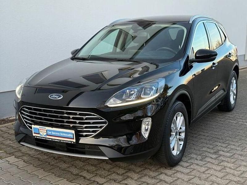 Gebraucht Ford Kuga Titanium 120 PS (88 kW) 2021 Schwarz SUV