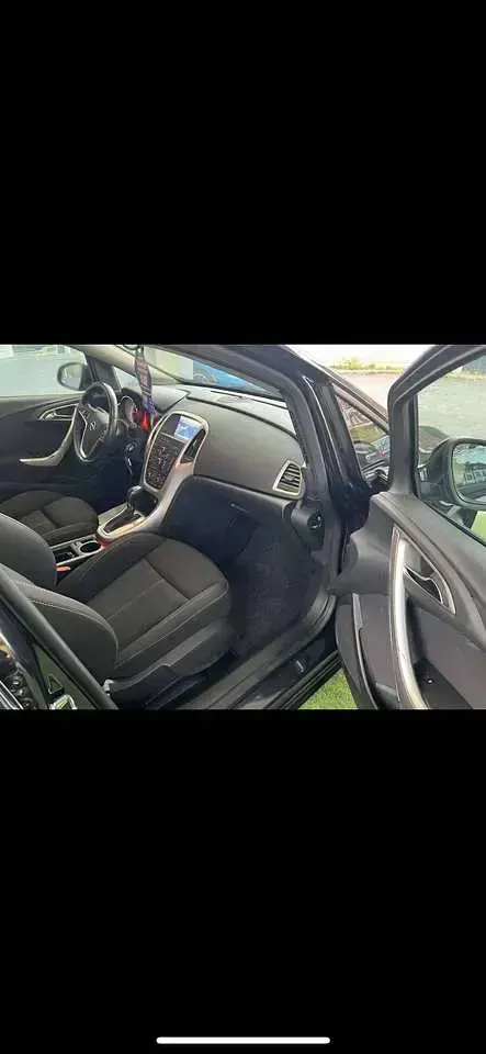 Gebraucht Opel Astra 165 PS (121 kW) 2013 Schwarz Kombi