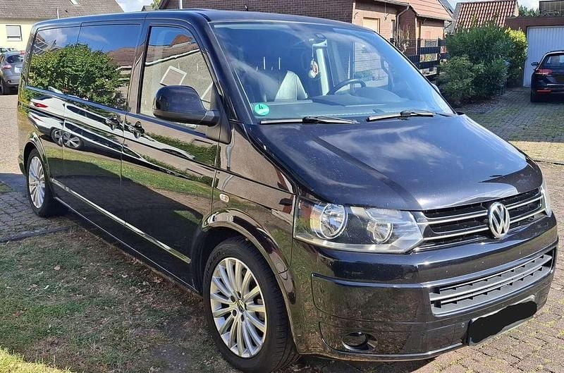 Schwarz Gebraucht 2013 VW T5 Van | 22.900 € (Guter Preis) - Bild 1/4