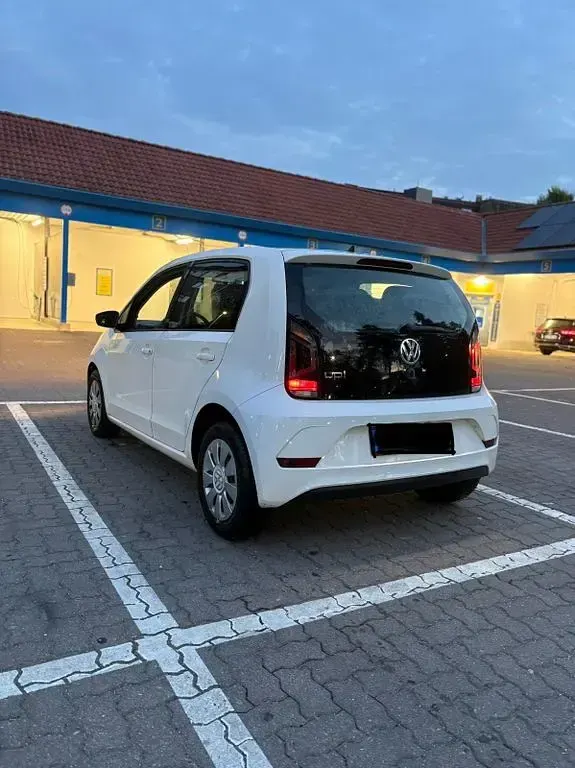 Gebraucht VW up! 75 PS (55 kW) 2018 Weiß Kleinwagen