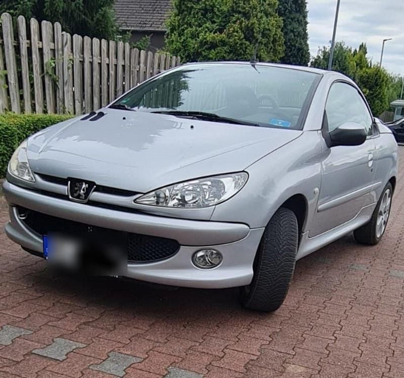 Gebraucht 2005 Peugeot 206 CC Cabrio | 2.500 € (Teuer) - Bild 1/4
