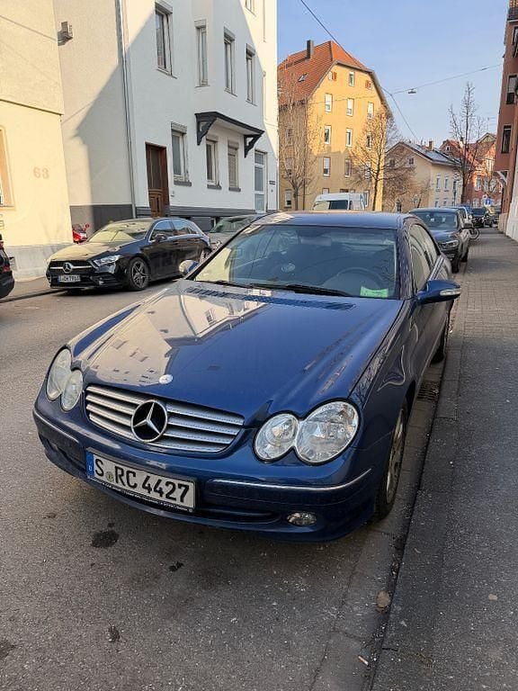 Blau Gebraucht 2004 Mercedes CLK200 Coupé | 6.500 € (Fairer Preis) - Bild 1/4