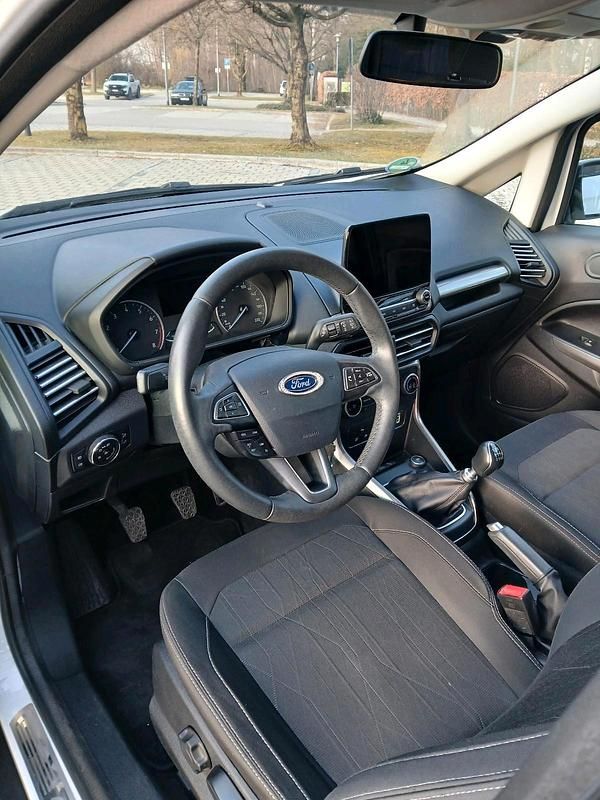 Gebraucht Ford Ecosport 101 PS (74 kW) 2019 Weiß SUV
