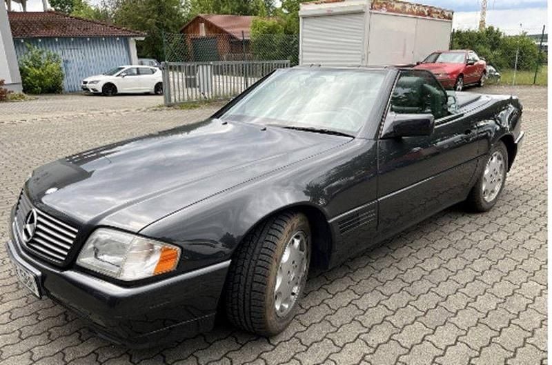 Schwarz Gebraucht 1994 Mercedes SL320 Cabrio | 19.900 € - Bild 1/4