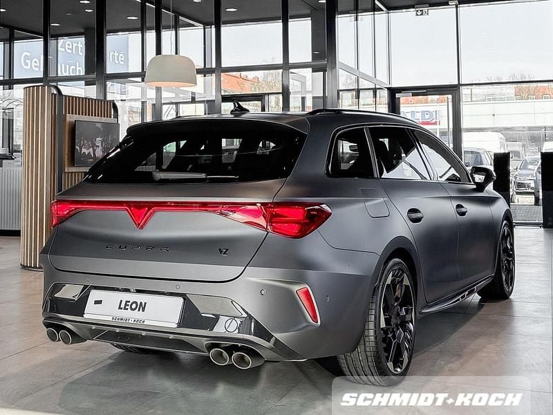 Neu Cupra Leon VZ 333 PS (244 kW) 2026 Magnetic grau (grau) Limousine