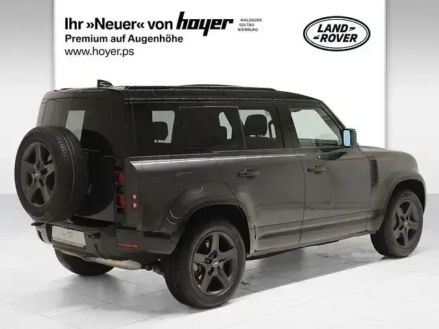 Gebraucht Land Rover Defender SE Dynamic 300 PS (220 kW) 2024 Carpathian grey metallic SUV