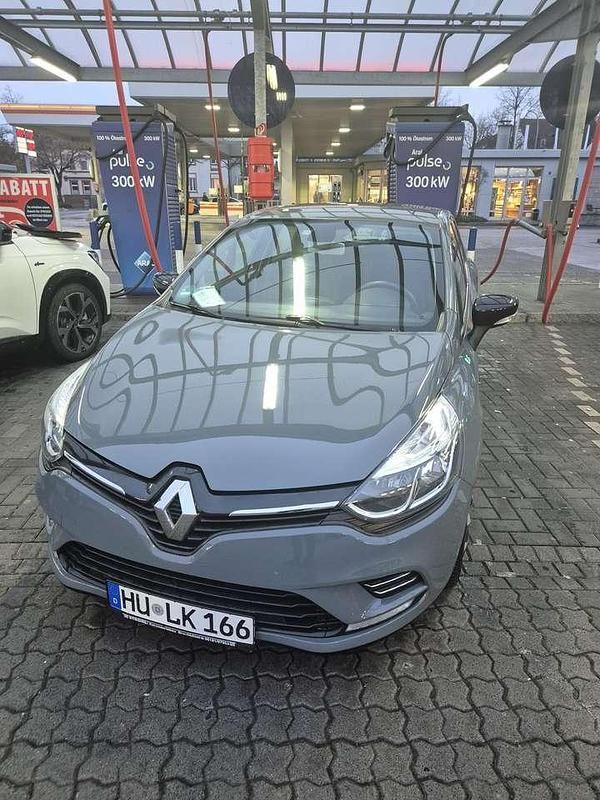 Gebraucht Renault Clio IV LIMITED 90 PS (66 kW) 2018 Grau Limousine