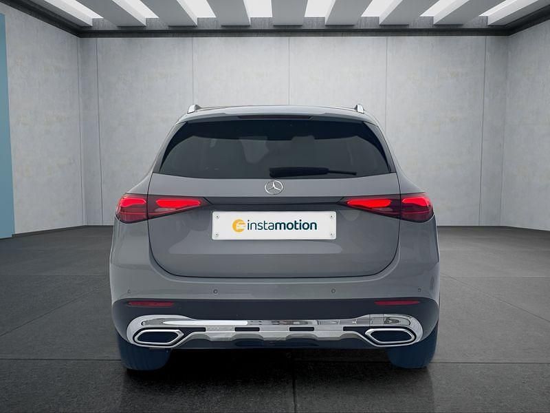 Gebraucht Mercedes GLC220 197 PS (144 kW) 2024 Grau SUV