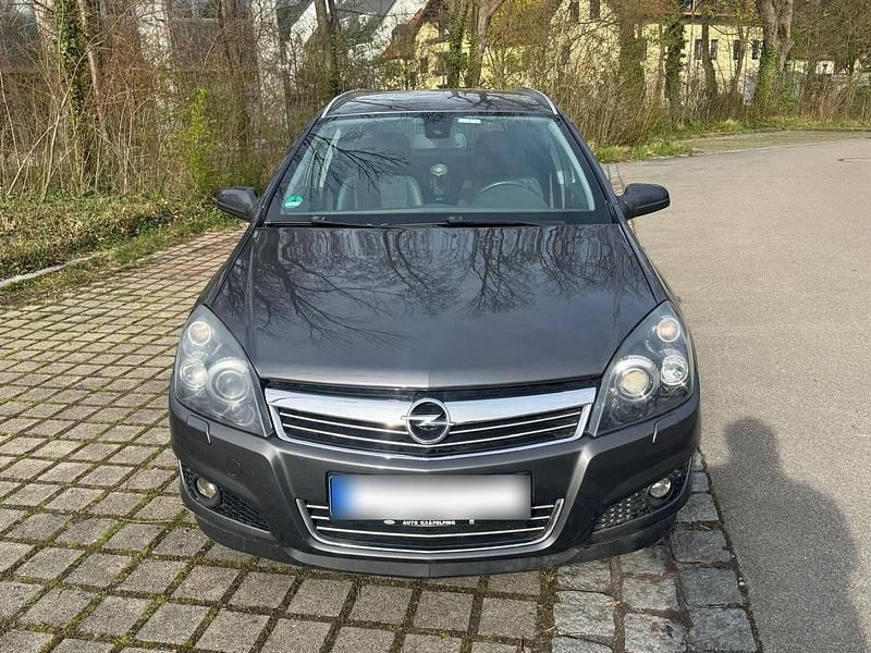 Gebraucht Opel Astra 110 PS (80 kW) 2009 Grau Kombi