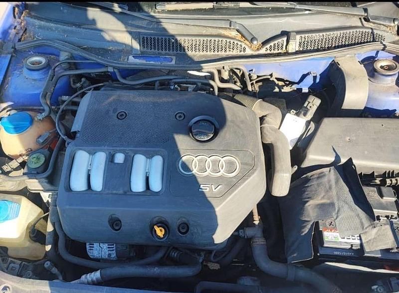 Gebraucht Audi A3 116 PS (85 kW) 1998 Blau Limousine