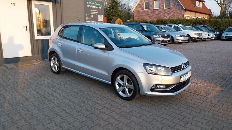 Gebraucht VW Polo Comfortline 90 PS (66 kW) 2014 Silber Kleinwagen