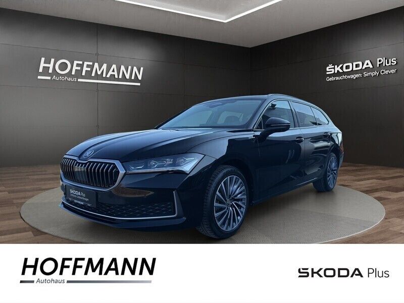 Schwarz Gebraucht 2024 Skoda Superb LAURIN & KLEMENT Kombi | 39.990 € (Superpreis) - Bild 1/4