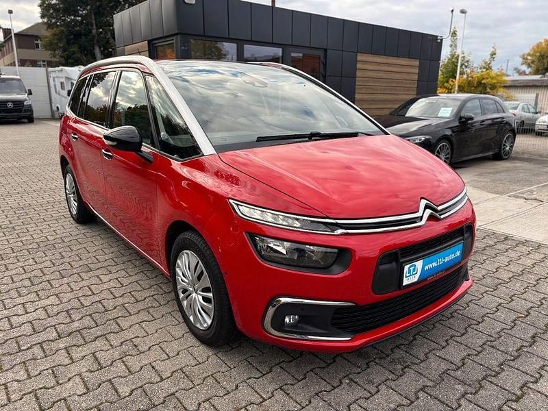 Rot Gebraucht 2020 Citroën C4 SpaceTourer Van / Kleinbus | 18.900 € (Teuer) - Bild 1/4
