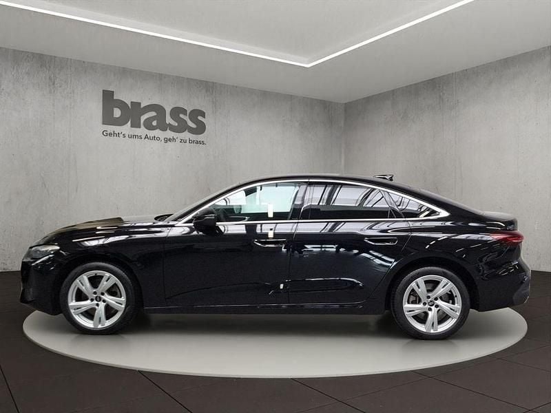 Gebraucht Audi A5 Basis 204 PS (150 kW) 2025 Mythosschwarz metallic Limousine