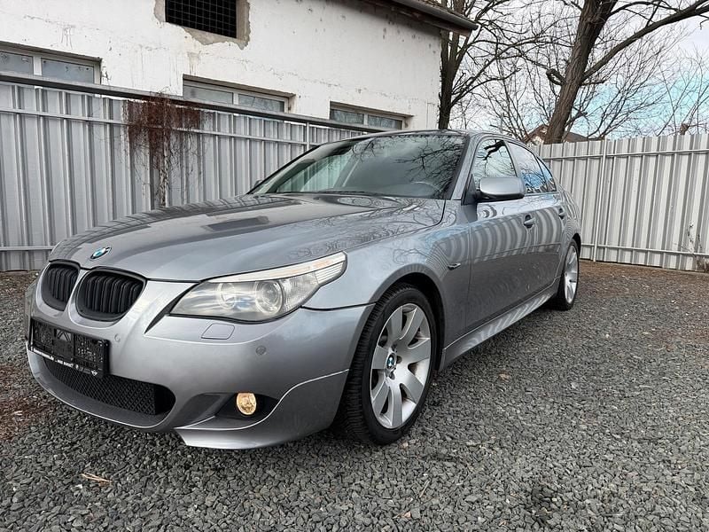 Gebraucht BMW 545 M Sport 333 PS (244 kW) 2003 Grau Limousine