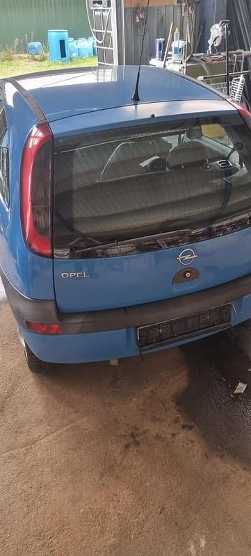 Gebraucht Opel Corsa 58 PS (42 kW) 2001 Blau Kleinwagen