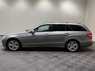Gebraucht Mercedes E250 Avantgarde 204 PS (150 kW) 2011 Palladiumsilber  metalliclack Kombi