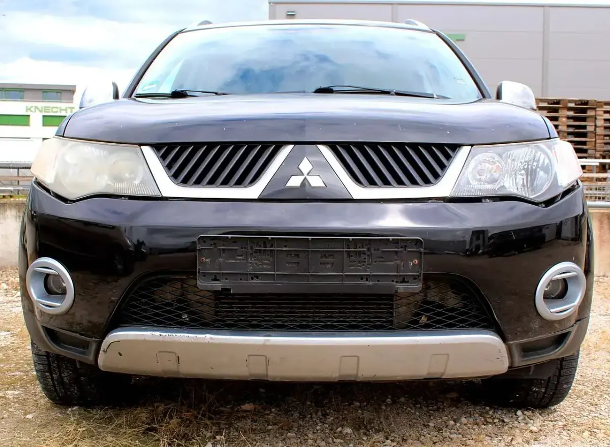 Gebraucht Mitsubishi Outlander Invite 140 PS (102 kW) 2008 Schwarz SUV
