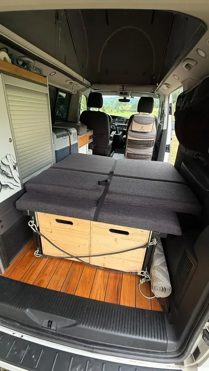 Gebraucht VW Multivan 150 PS (110 kW) 2020 Weiß Van / Kleinbus