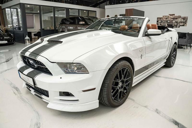 Gebraucht Ford Mustang Premium 305 PS (224 kW) 2013 Weiß Cabrio