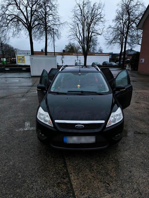 Usata Ford Focus 125 CV (91 kW) 2009 Nero Station wagon