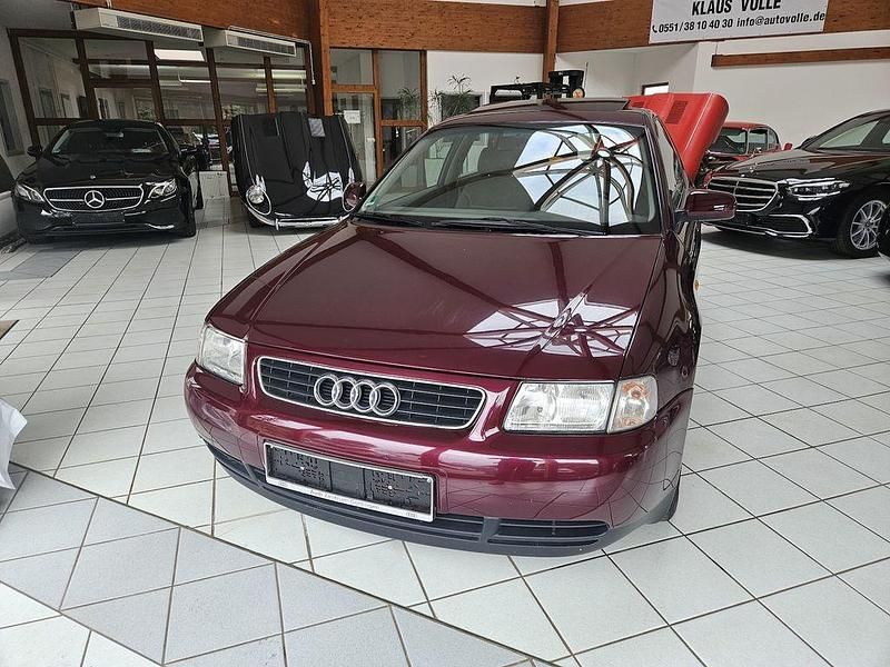 Rot Gebraucht 1996 Audi A3 | 2.450 € (Etwas zu teuer) - Bild 1/4