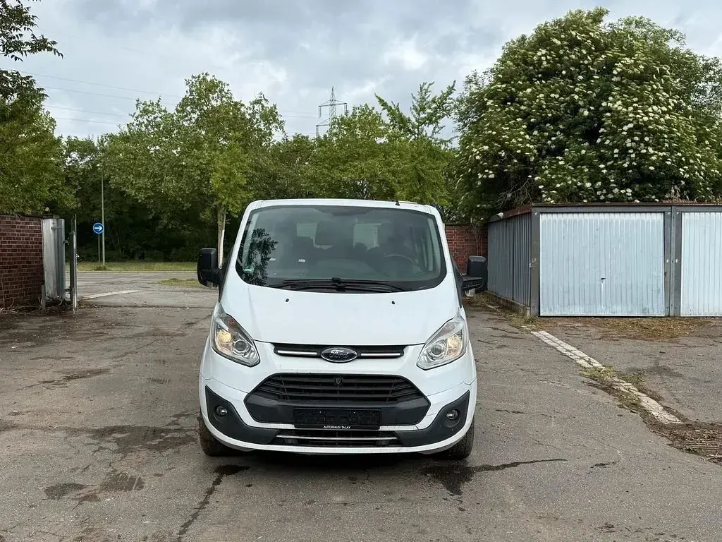 Gebraucht Ford Transit Trend 131 PS (96 kW) 2018 Weiß Kombi