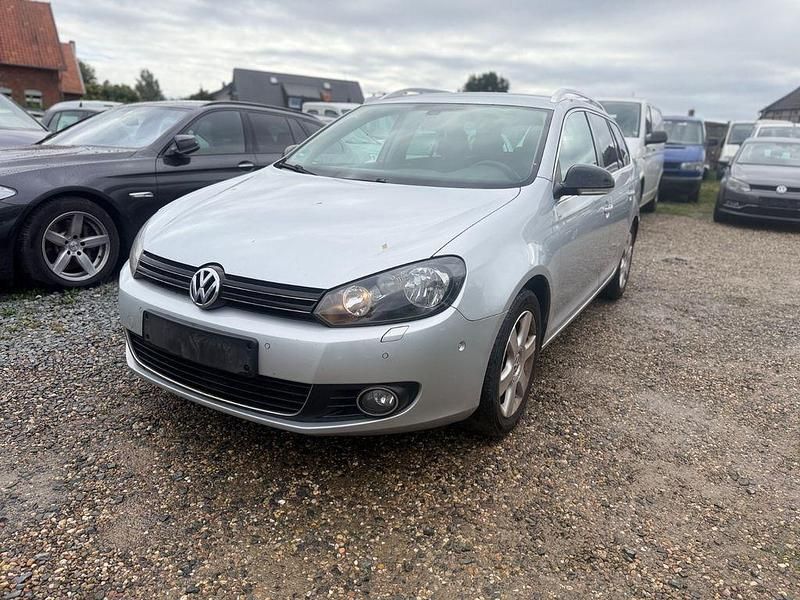 Silber Gebraucht 2012 VW Golf VI Style Kombi | 2.990 € (Superpreis) - Bild 1/4