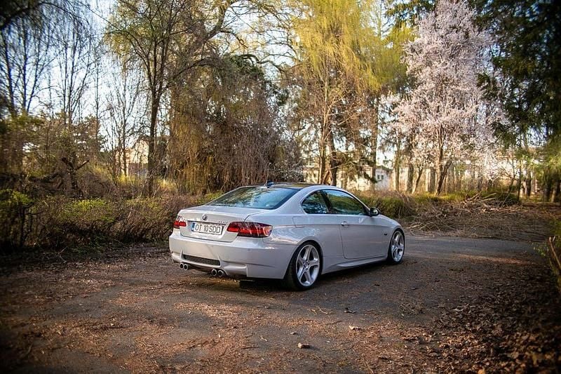 Używany BMW 325 Performance 218 KM (160 kW) 2006 Srebrny Coupe