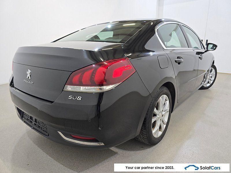 Gebraucht Peugeot 508 Sport 116 PS (85 kW) 2017 Schwarz Limousine