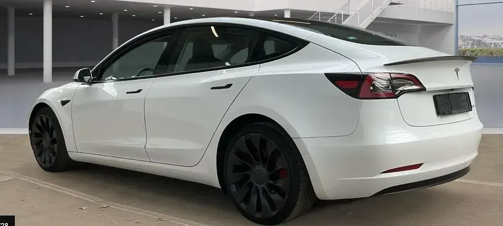 Brugt Tesla Model 3 Performance 377 kW (513 HK) 2022 Hvid Sedan