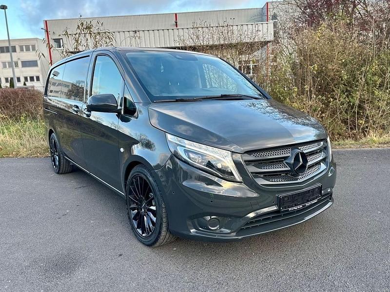 Gebraucht 2019 Mercedes Vito Van / Kleinbus | 24.999 € (Superpreis) - Bild 1/4