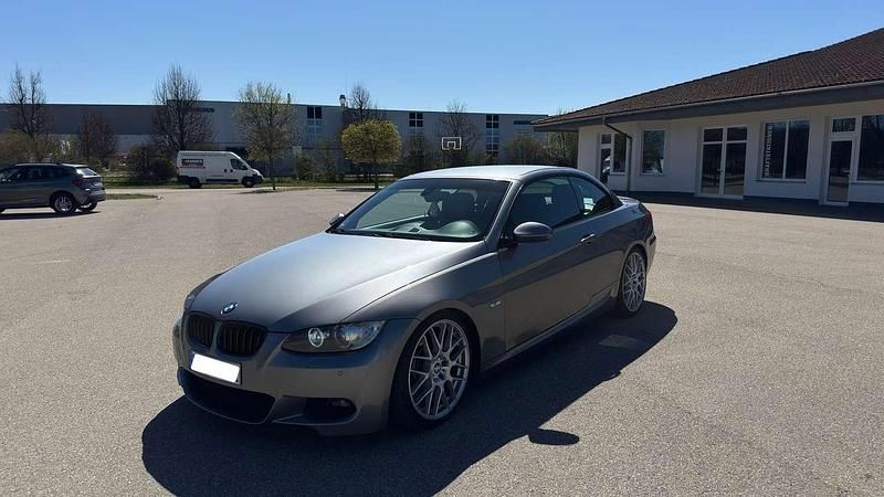 Grau Gebraucht 2009 BMW 335 Cabriolet Cabrio | 14.999 € (Fairer Preis) - Bild 1/4