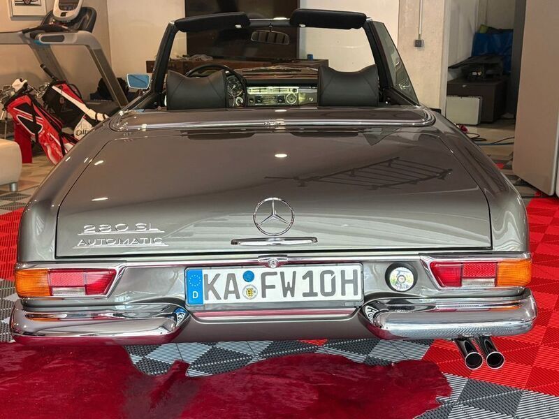 Gebraucht Mercedes SL280 170 PS (125 kW) 1970 Grau Cabrio