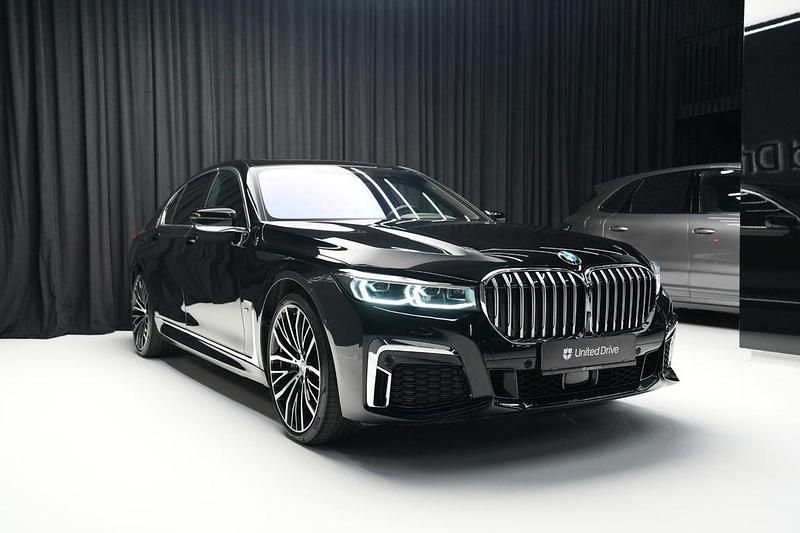 Gebraucht BMW 730 265 PS (194 kW) 2021 Schwarz Limousine