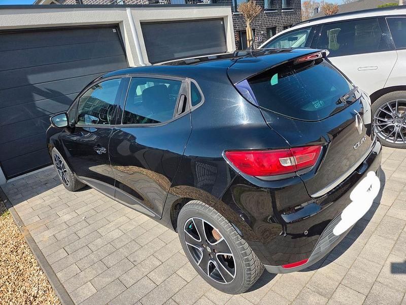 Gebraucht Renault Clio IV Bose Edition 90 PS (66 kW) 2017 Schwarz Limousine