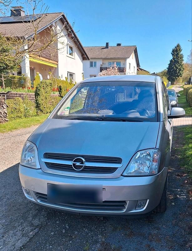 Gebraucht Opel Meriva 125 PS (91 kW) 2004 Silber Van / Kleinbus