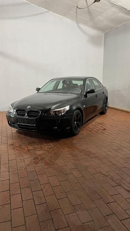 Gebraucht BMW 525 218 PS (160 kW) 2006 Schwarz Limousine