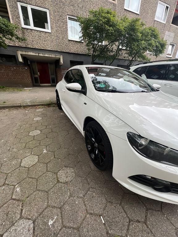 Gebraucht VW Scirocco 160 PS (117 kW) 2012 Weiß Coupé